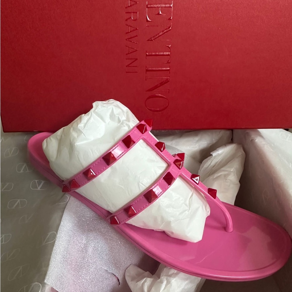 🩴NWT Valentino Garavani FLAT RUBBER SANDAL Size:colors various white pink Gold